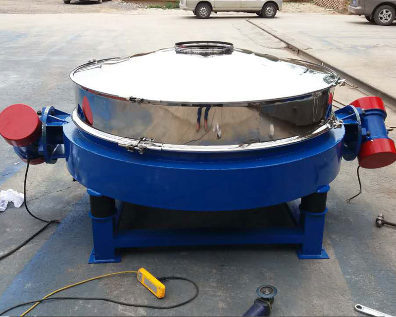 顎式破碎機(jī)現(xiàn)場(chǎng)圖